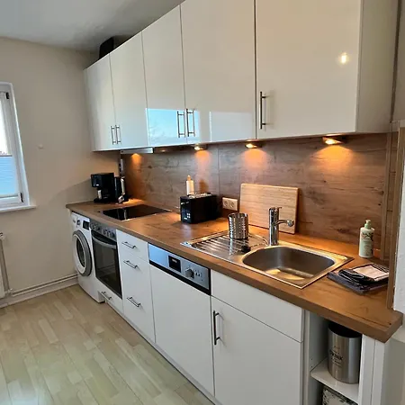 公寓 Zentrumsnahe Wohnung, Anviolhomes *