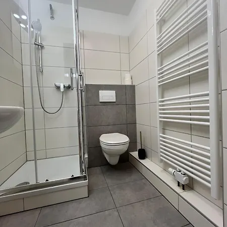 Apartment Zentrumsnahe Wohnung, Anviolhomes *
