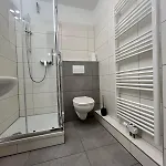 Апартаменты Zentrumsnahe Wohnung, Anviolhomes *